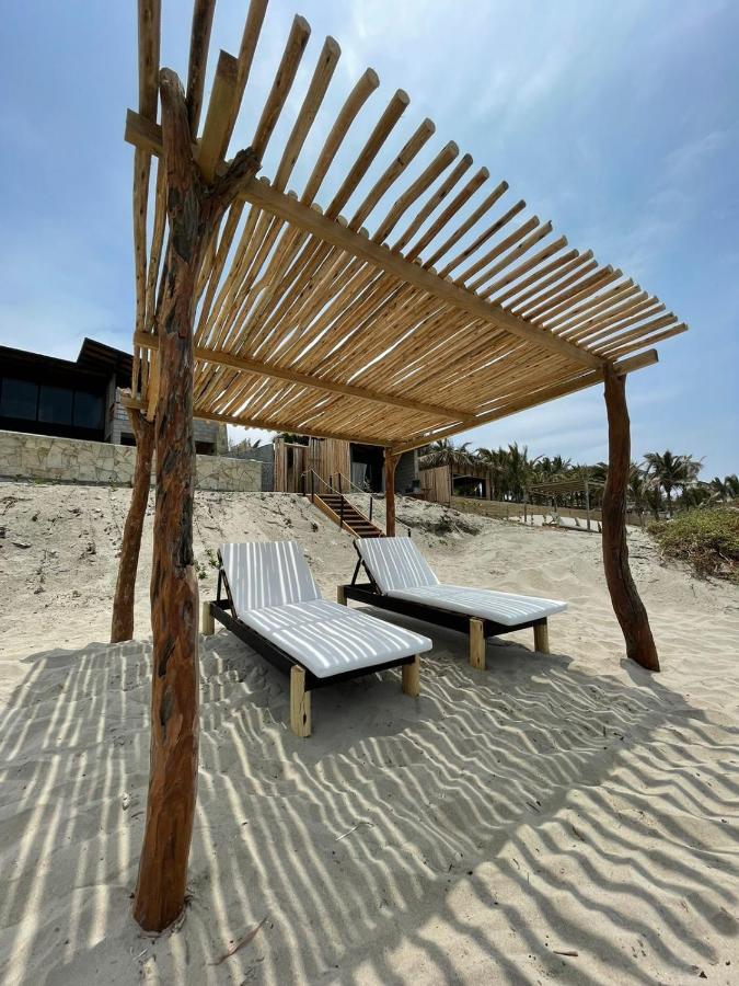 Diem Vichayito Beachfront Eco-Luxury Екстер'єр фото