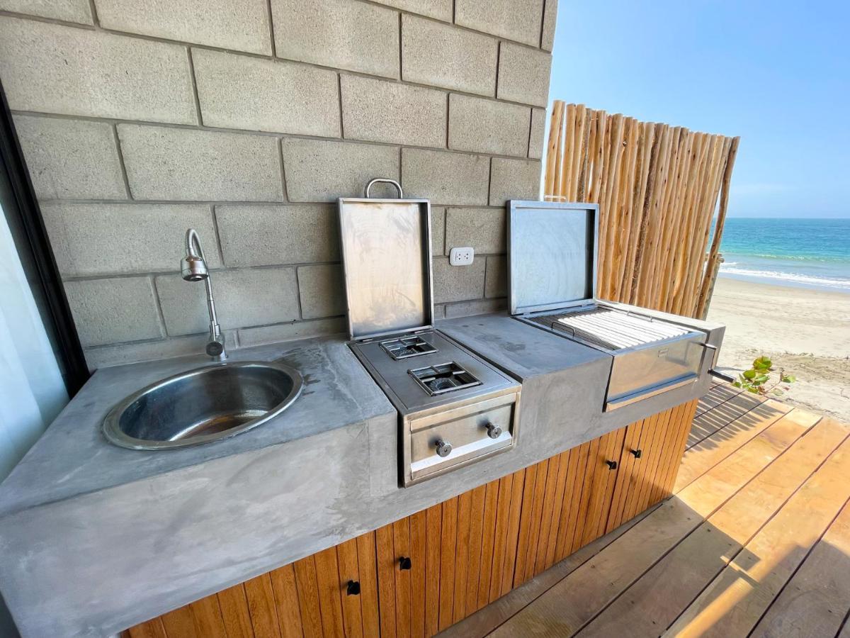 Diem Vichayito Beachfront Eco-Luxury Екстер'єр фото