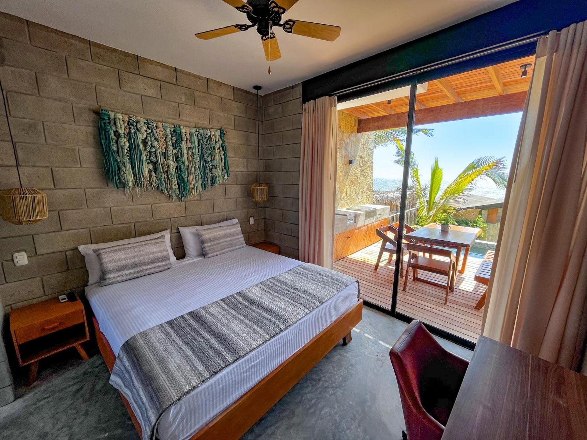 Diem Vichayito Beachfront Eco-Luxury Екстер'єр фото