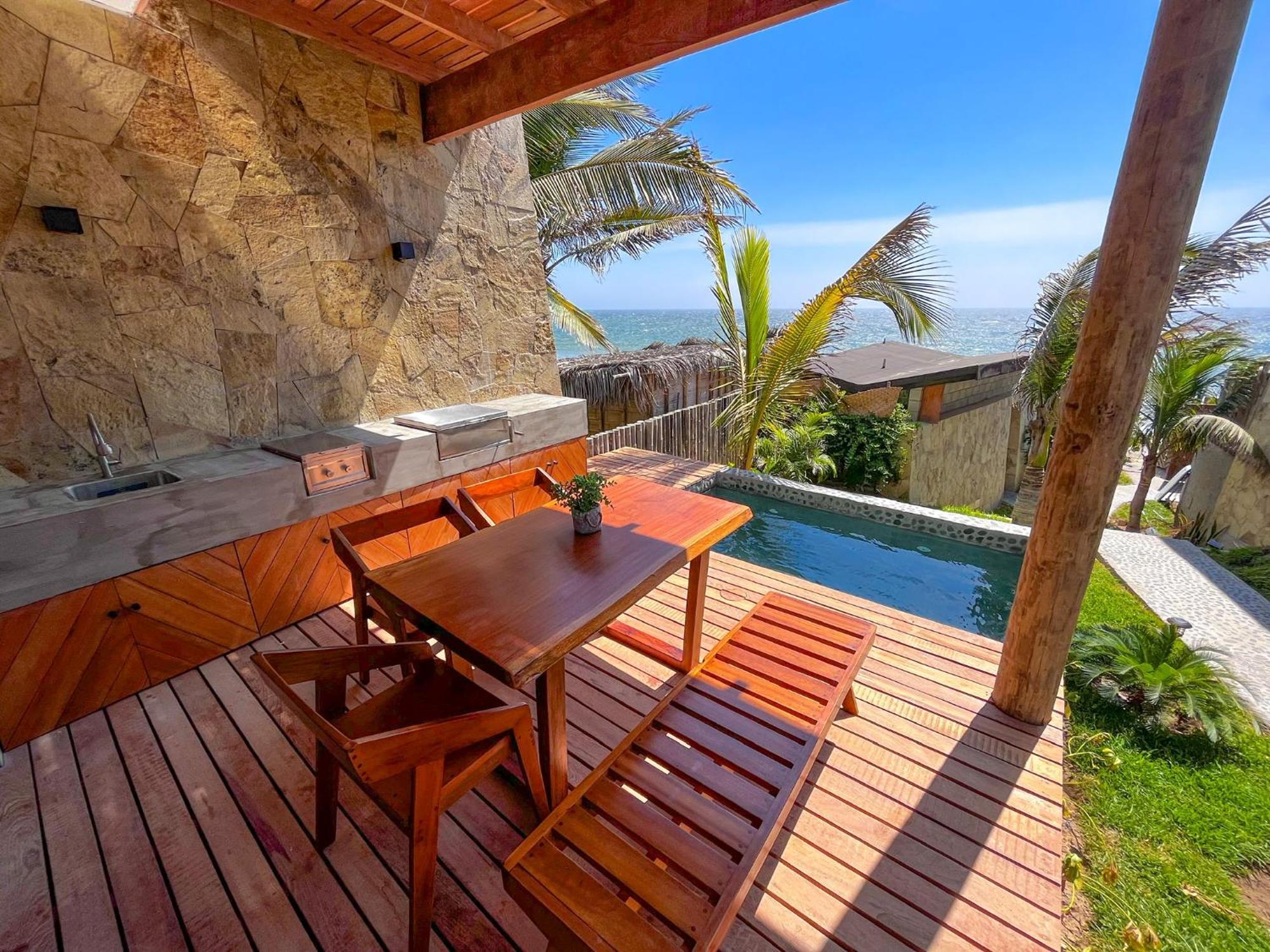 Diem Vichayito Beachfront Eco-Luxury Екстер'єр фото