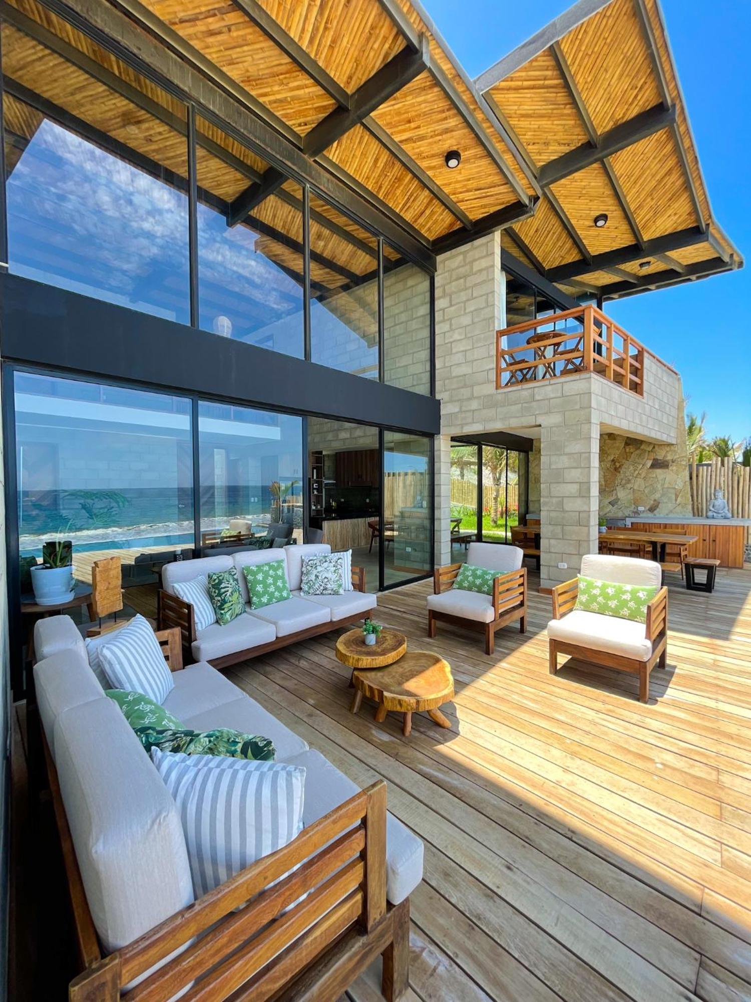Diem Vichayito Beachfront Eco-Luxury Номер фото